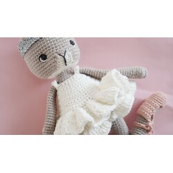 Robe Tutu Swann – Patron Crochet Gratuit PDF