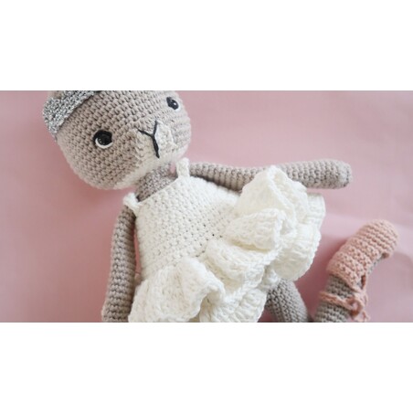 Robe Tutu Swann – Patron Crochet Gratuit PDF